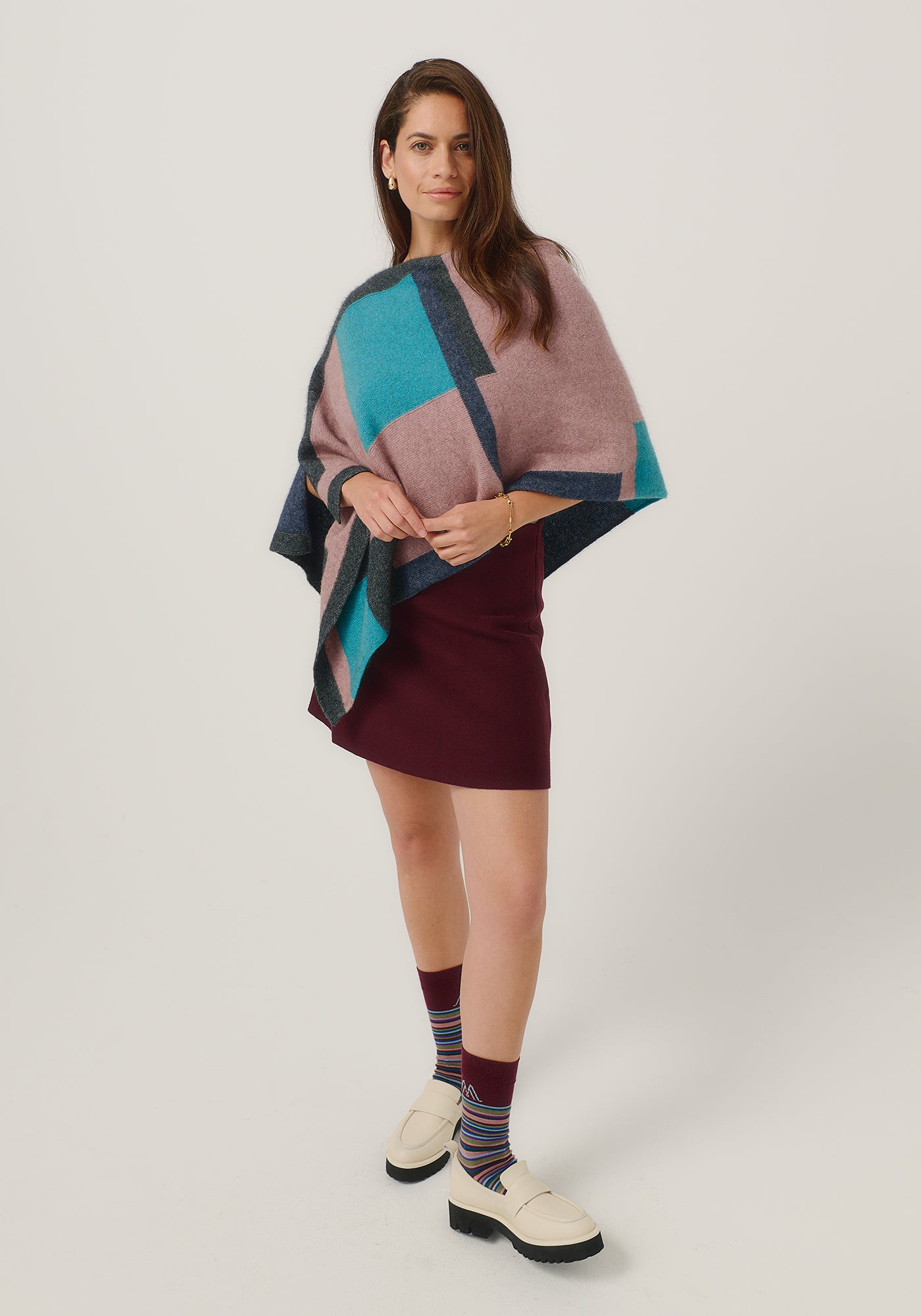 新品タグ付き　高級　メリノミンクEmpress Poncho ニュージランド製 Empress Poncho | Fine Merino Bold Colour Block Poncho | Made in NZ